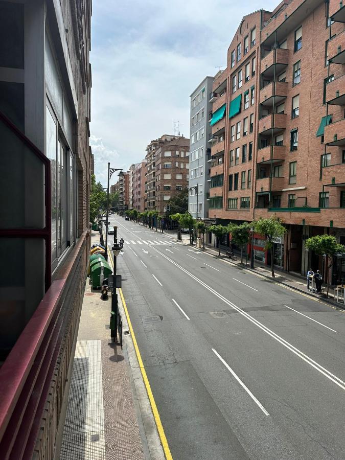 Apartamento A 10 Minutos De La Calle Laurel โลโกรโญ ภายนอก รูปภาพ