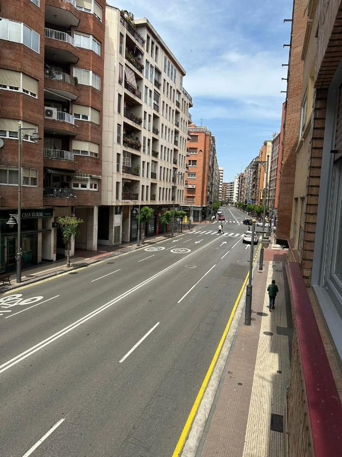Apartamento A 10 Minutos De La Calle Laurel โลโกรโญ ภายนอก รูปภาพ