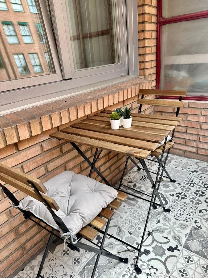 Apartamento A 10 Minutos De La Calle Laurel โลโกรโญ ภายนอก รูปภาพ